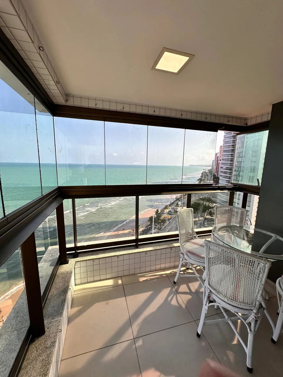 PORTEIRA FECHADA - 155M2 DE PURO LUXO NA AV. BOA VIAGEM - 3 VAGAS