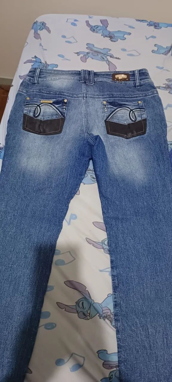 2 calça Jeans Feminino - Com Detalhes tamanho 52 - Foto 3