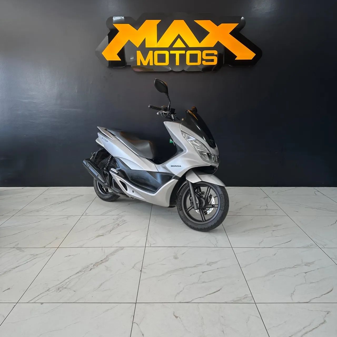 Motorcycle Honda Pcx 250 Prezzo Honda Forza Roma HONDA FORZA 250