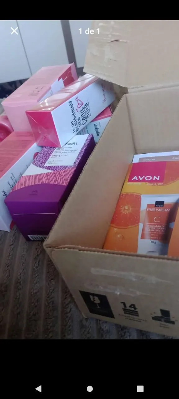 Leve uma mostra de presente ? Kit Produtos para pele, Tododia e Avon Renew