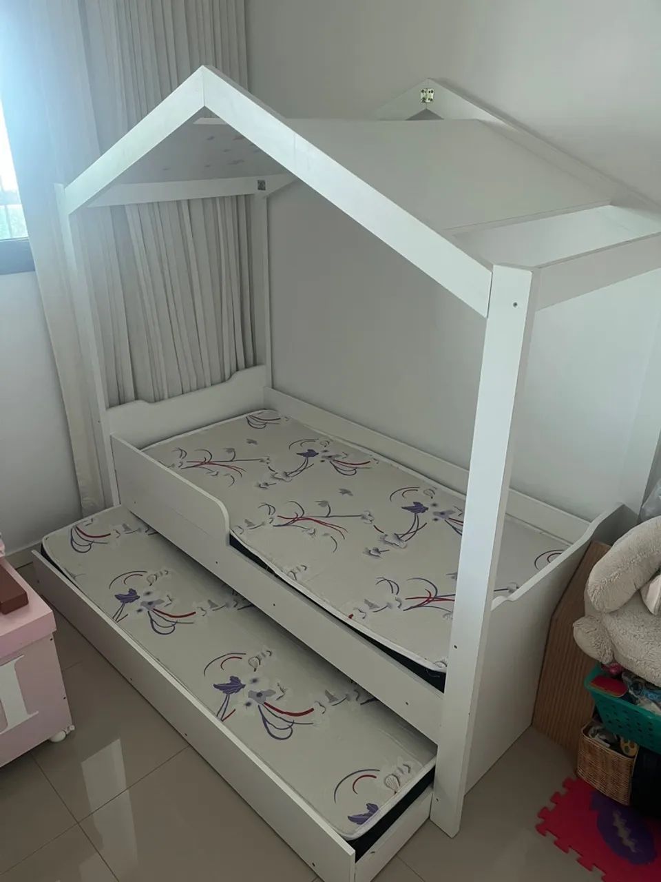 Cama Infantil Casinha com Cama Auxiliar