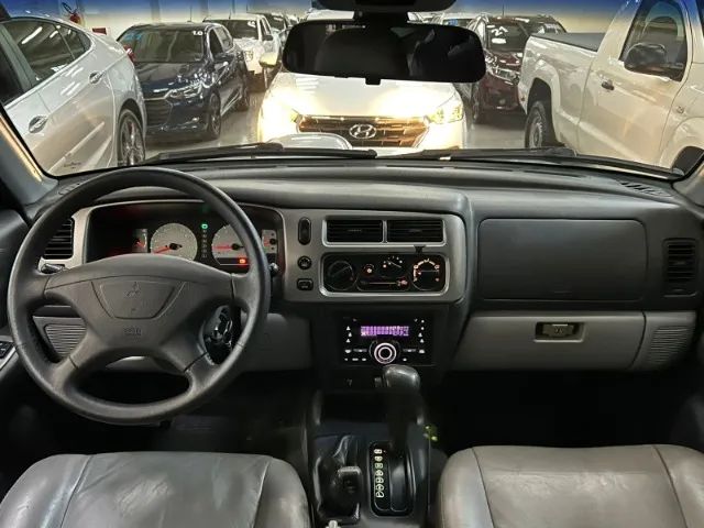 Mitsubishi Pajero Sport HPE 3.5 4X4 200cv Aut. 2009 - Foto 4