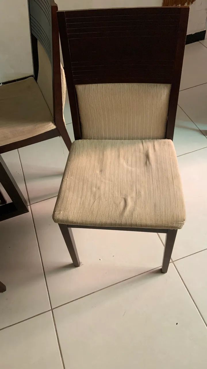 Square table with 8 chairs64294099766787123