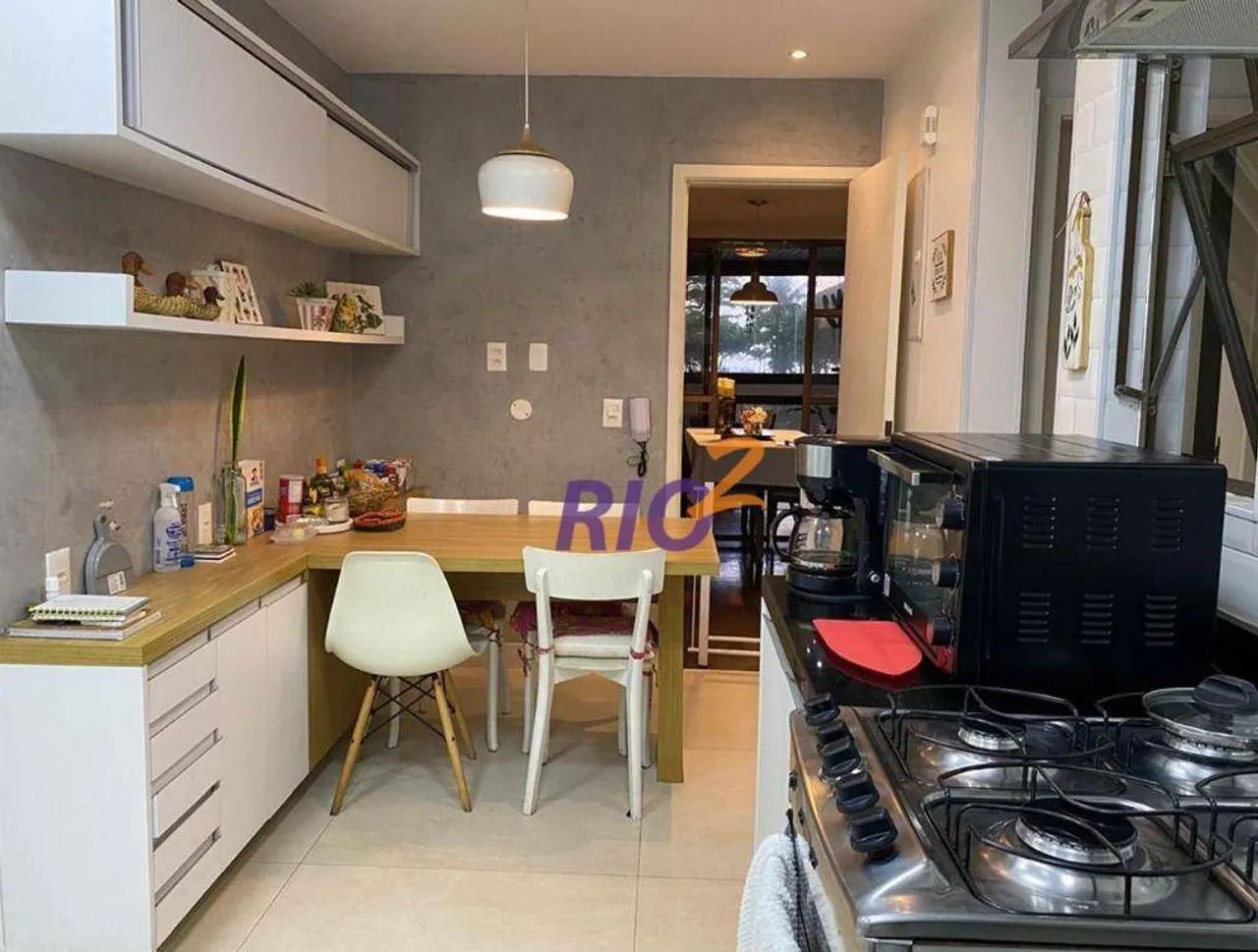 Posto 4 | Frontal Mar | 4Qtos com 177m² | Reformado | 3 Vagas - Foto 4