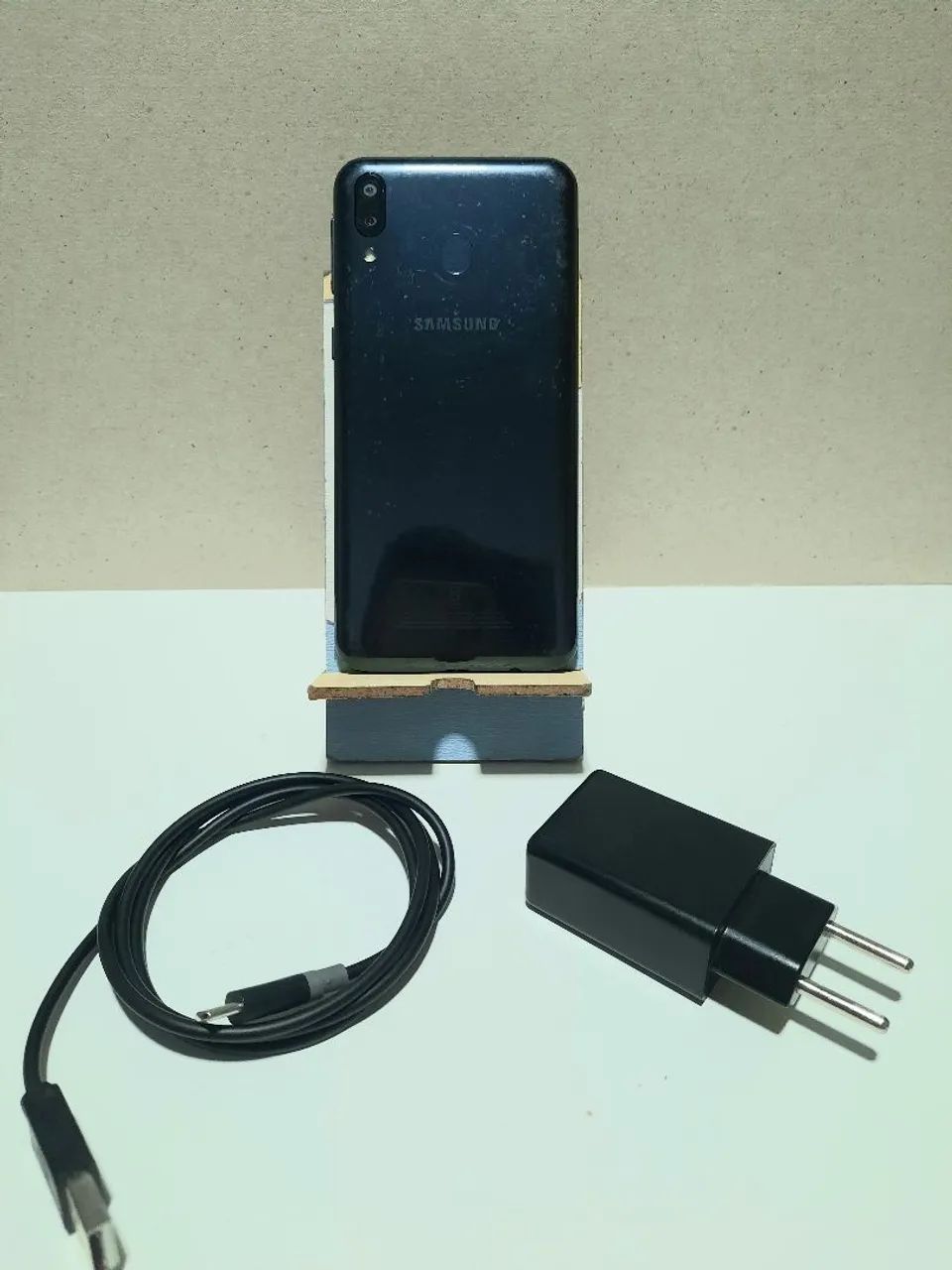 Samsung Galaxy M20 64GB Preto - Impecável  - Foto 4