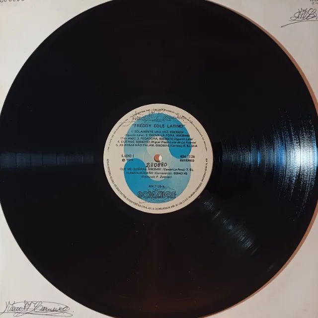 Disco de Vinil LP Freddy Cole - Latino - Foto 3