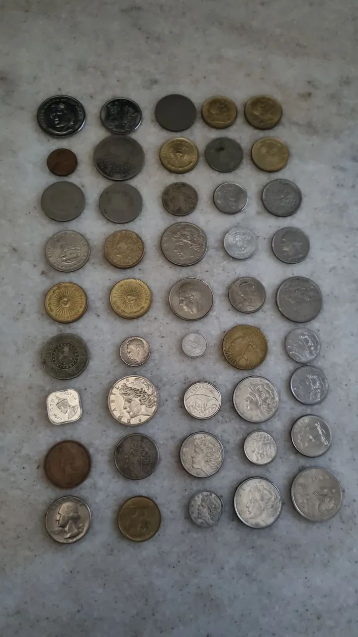 Coleção de Moedas Estrangeiras - Foto 2