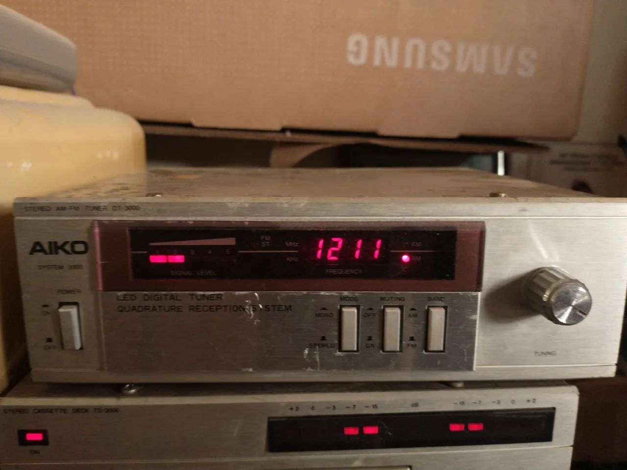 Tuner AM-FM Aiko DT-3000