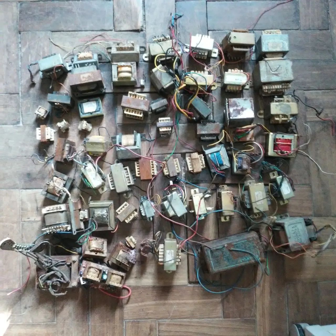 Lote de Transformadores Variados (Eletrônica) - Foto 2