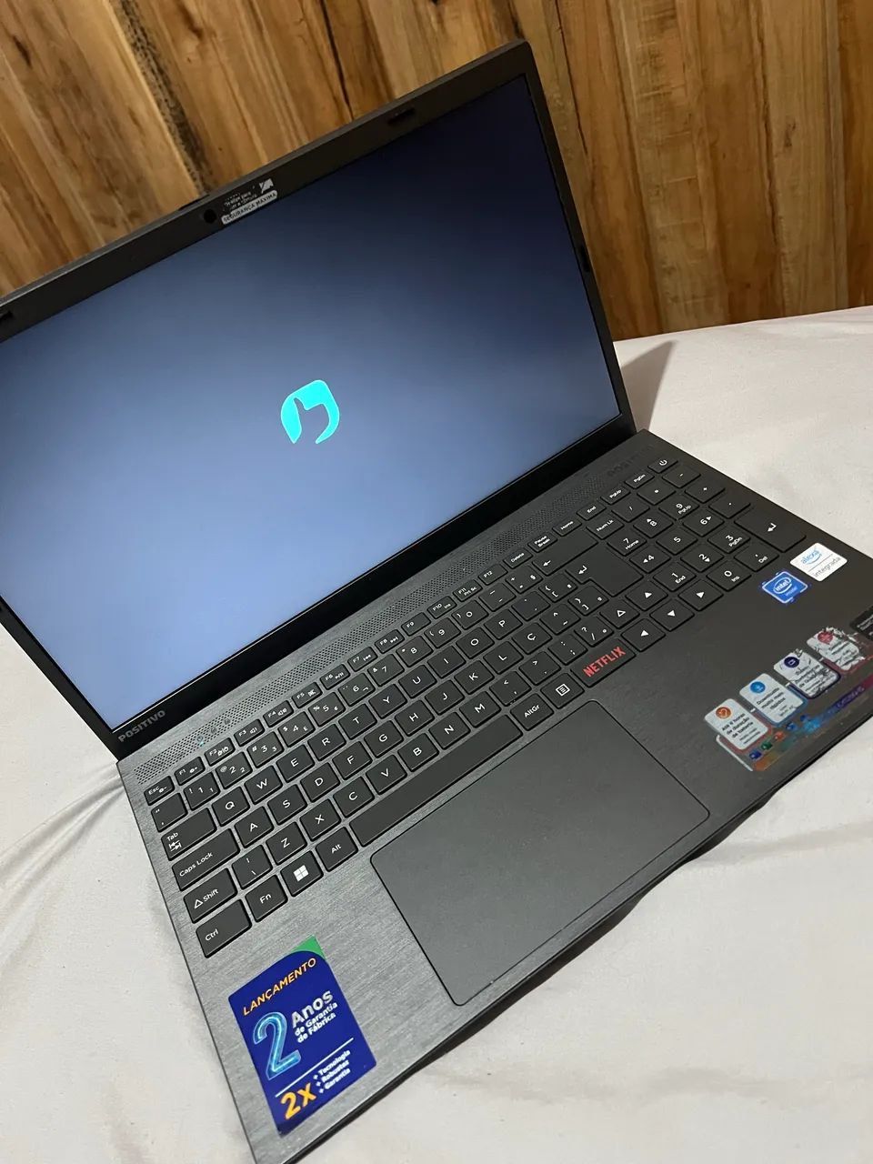 Notebook positivo novo 