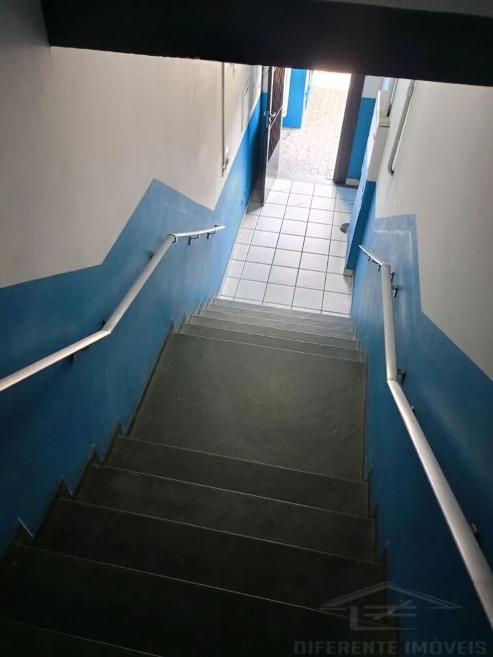 CONJUNTO DE SALA COMERCIAL NO CENTRO DE ITAQUERA 250M² - Foto 3