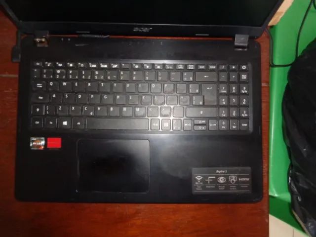 Notebook ACER ASPIRE 3 defeito - Foto 5