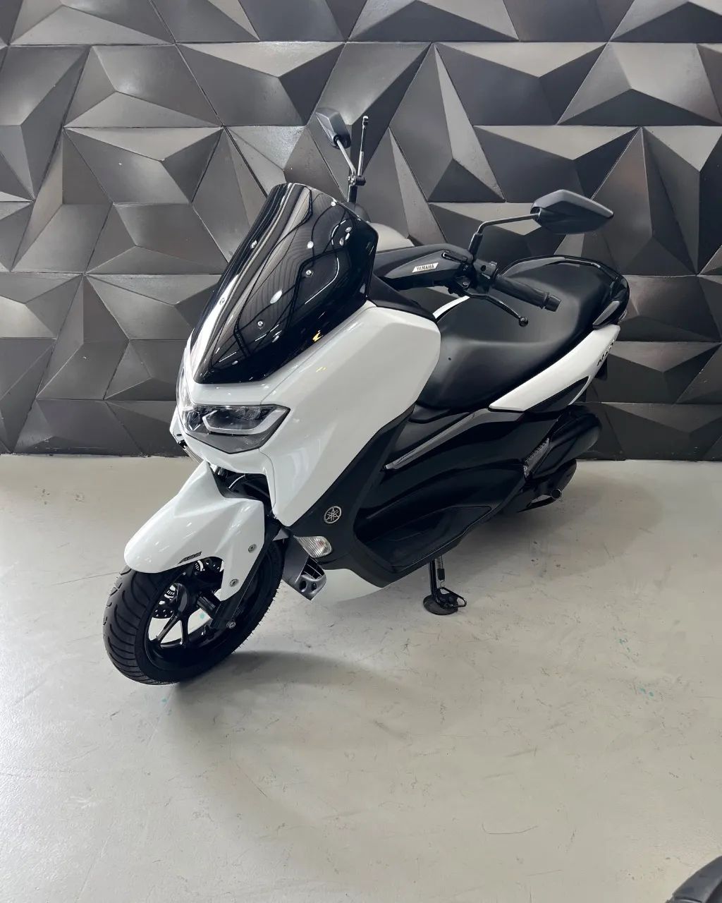 NMAX 160 - Foto 3