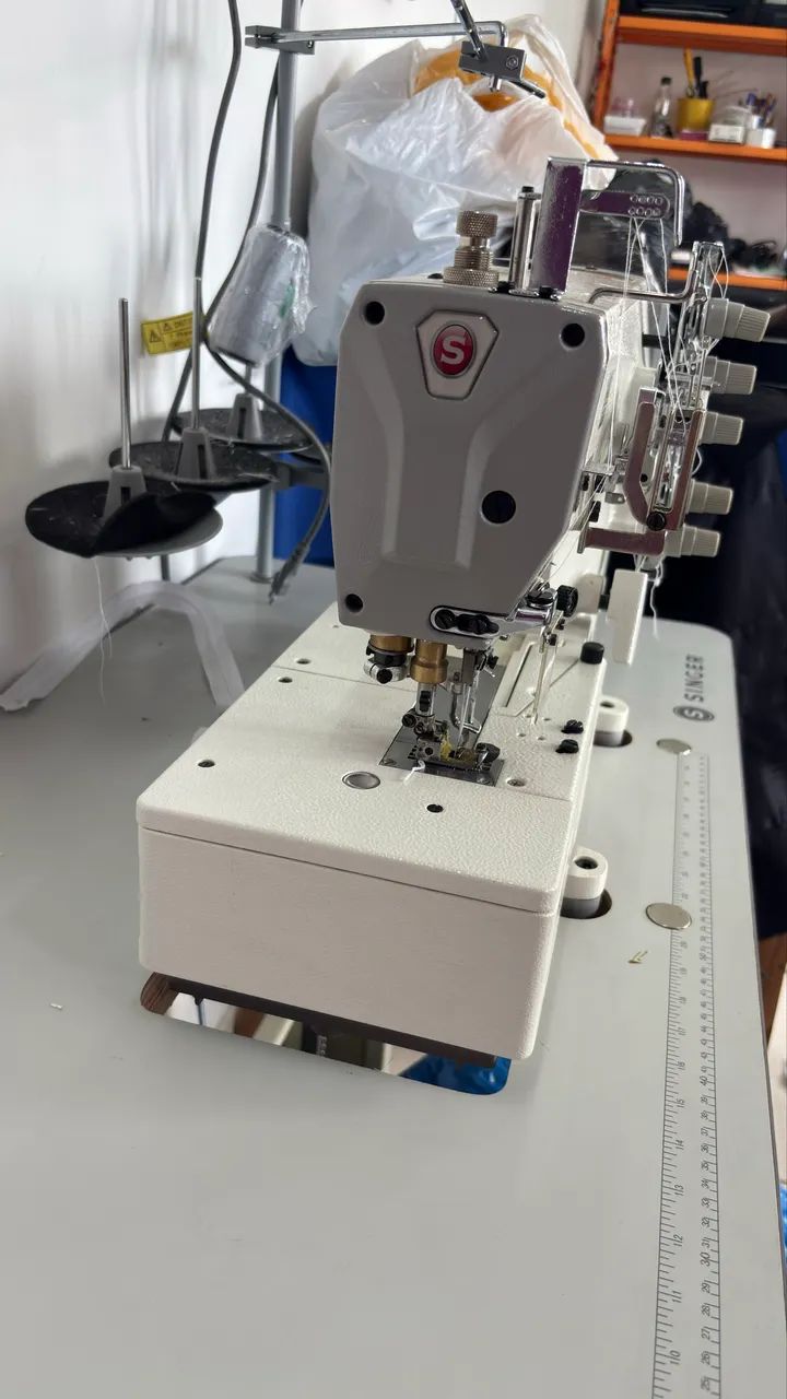Máquina galoneira  - Foto 2