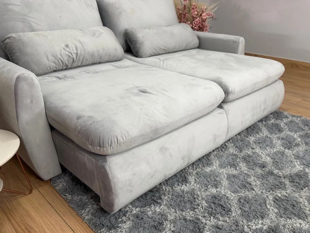 Sofá Cama Retrátil Reclinável Amaranto 2.30m Veludo Entrega Rápida - Foto 4