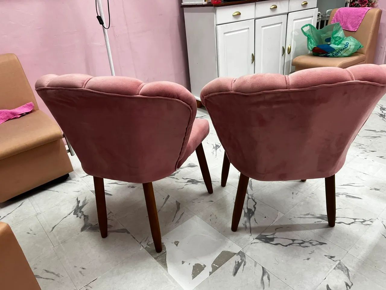 POLTRONAS ESTOFADAS - PAR - Foto 3