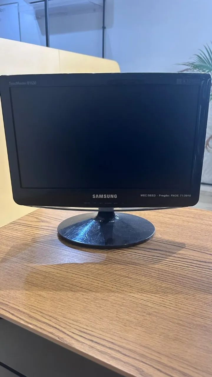 Monitores em ótimo estado - Foto 3