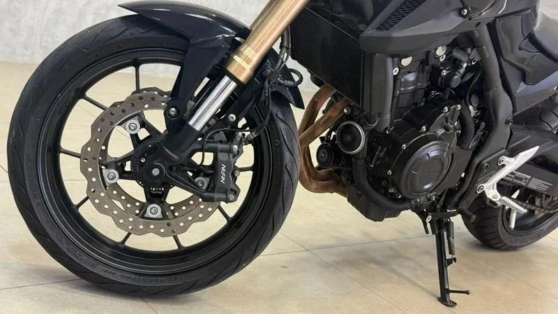 HONDA CB 500F 2023 - Foto 3