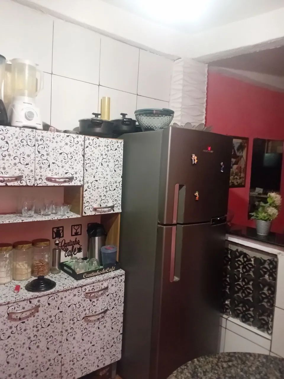 Vendo uma geladeira frosfry 