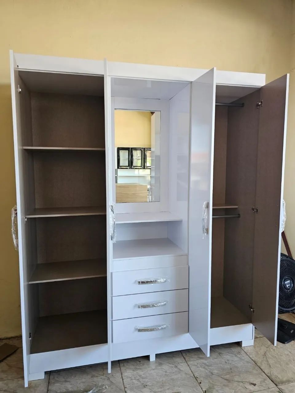 Guarda Roupa de casal novo  - Foto 2