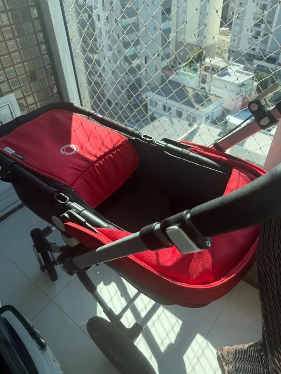 Moisés Bugaboo Cameleon 3 Original - Vermelho - Excelente Estado - Foto 2