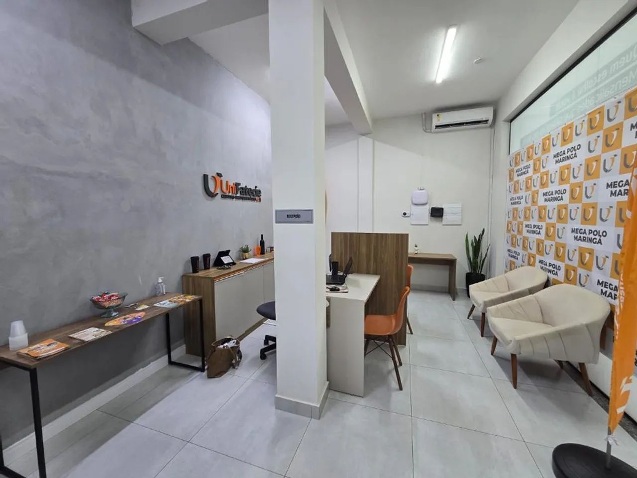 Barracão com 244 m² à Venda no Parque das Grevíleas - Maringá - Foto 3