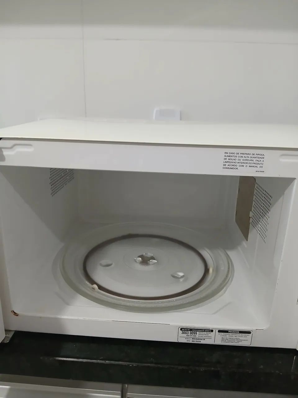 Microondas Brastemp 32 litros - Foto 5