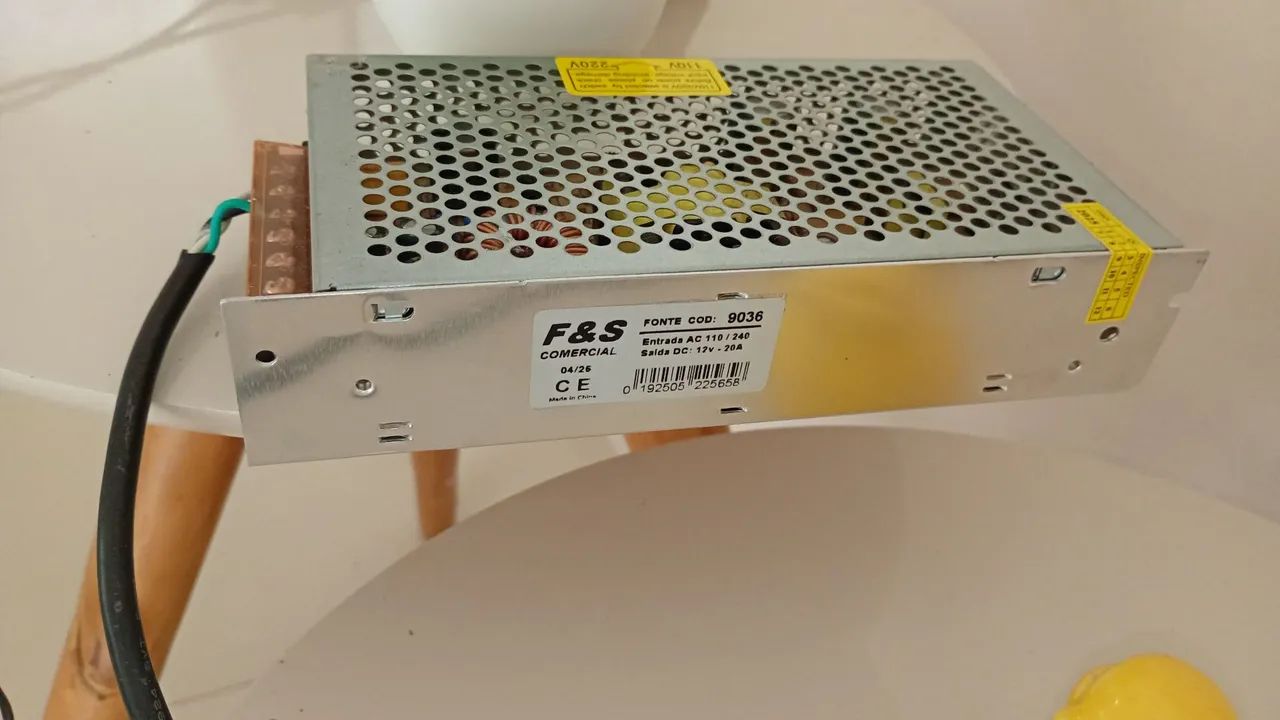 Fonte Chaveada 12v 20a 250w - Foto 3