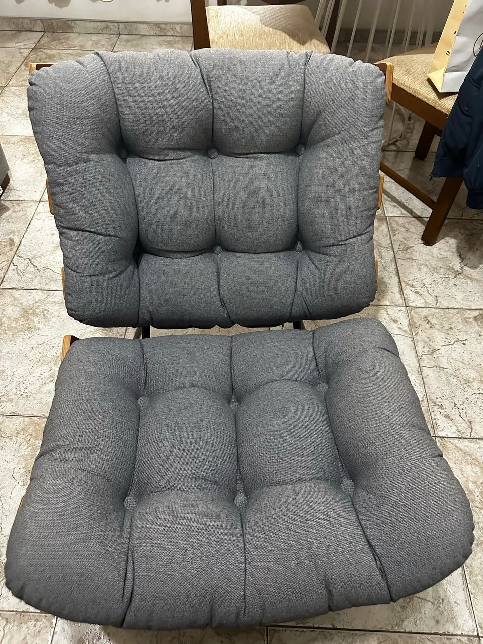 Poltrona Costela Slim Cinza - Abra Casa - Foto 3
