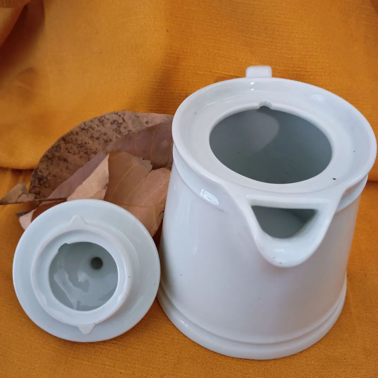 JARAA DE PORCELANA BRANCA 800ML  - Foto 5
