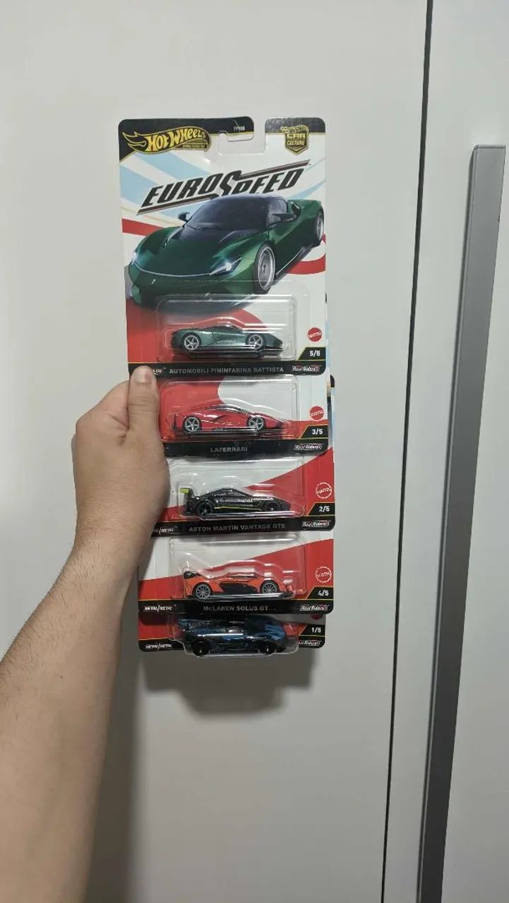 Hot Wheels Premium Set Completo Euro Speed Laferrari - Hobbies e