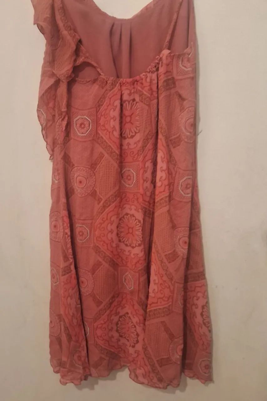Belíssimo e elegante vestido de seda  floral  - Foto 2
