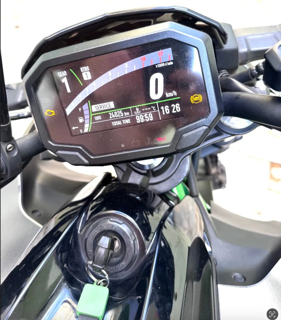 カッキー KAWASAKI LANÇA A NOVA NINJA ZX-10R KRT - CFox83