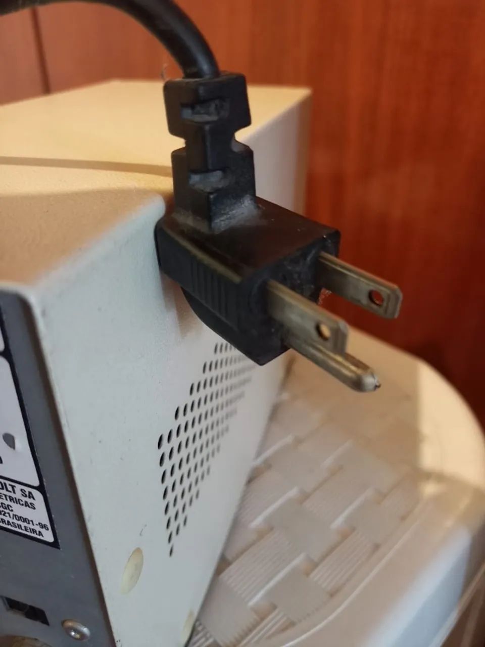 ESTABILIZADOR DE TENSÃO TELEVOLT PERSONAL PC - FUNCIONANDO - Foto 2
