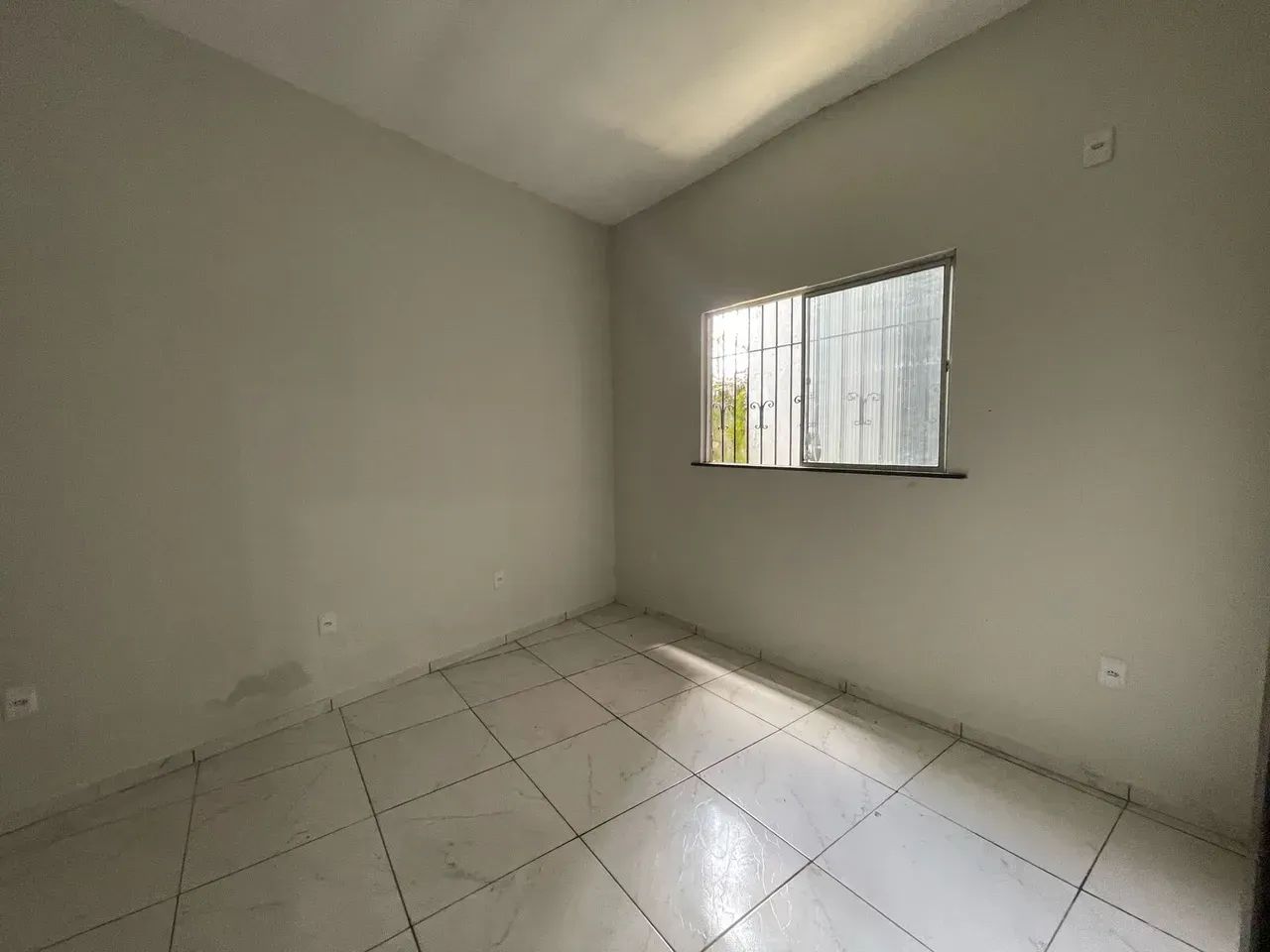 ALUGA-SE APARTAMENTO EM SÃO BRÁS - Foto 3