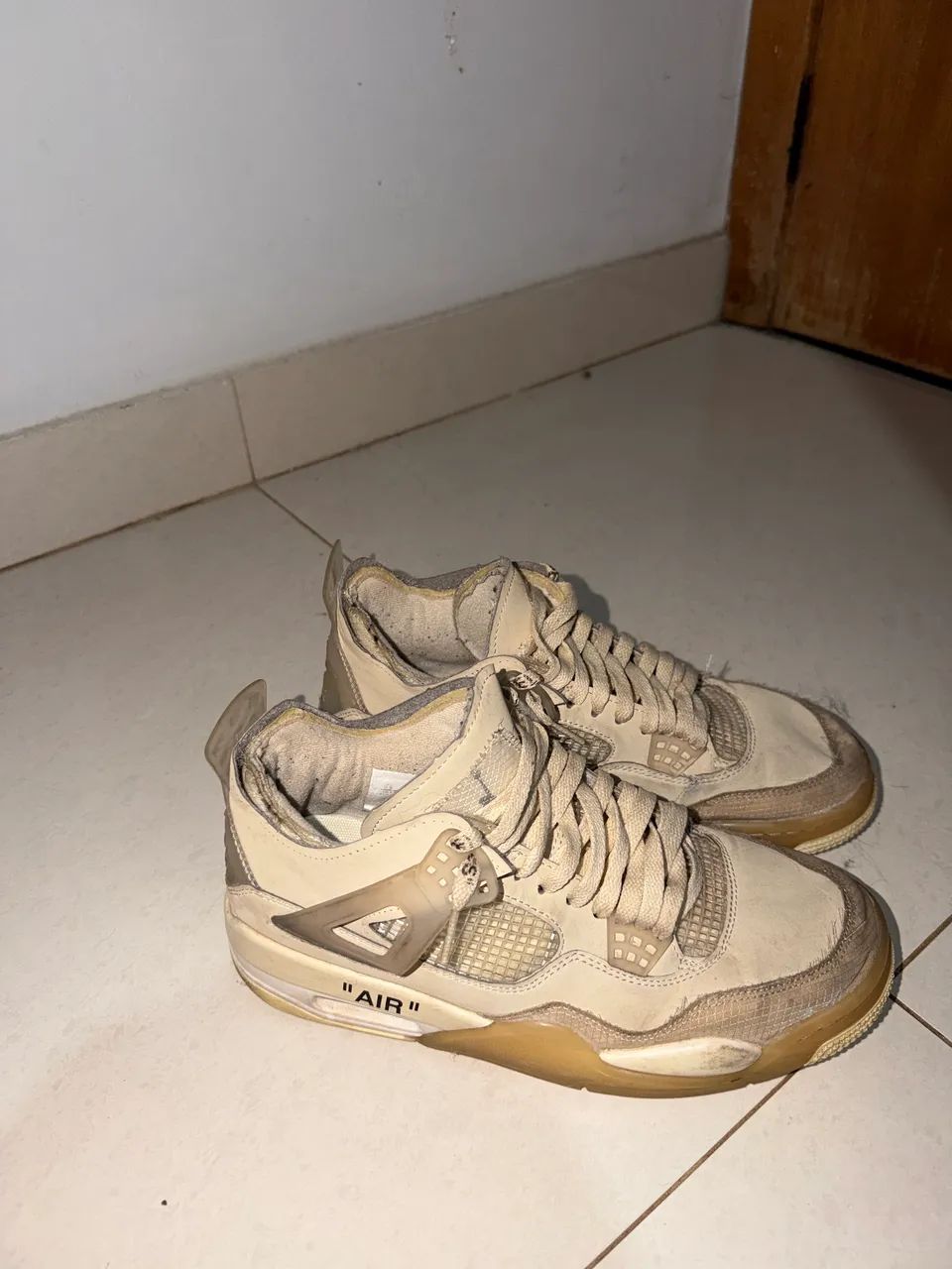 Jordan 4 seminovo