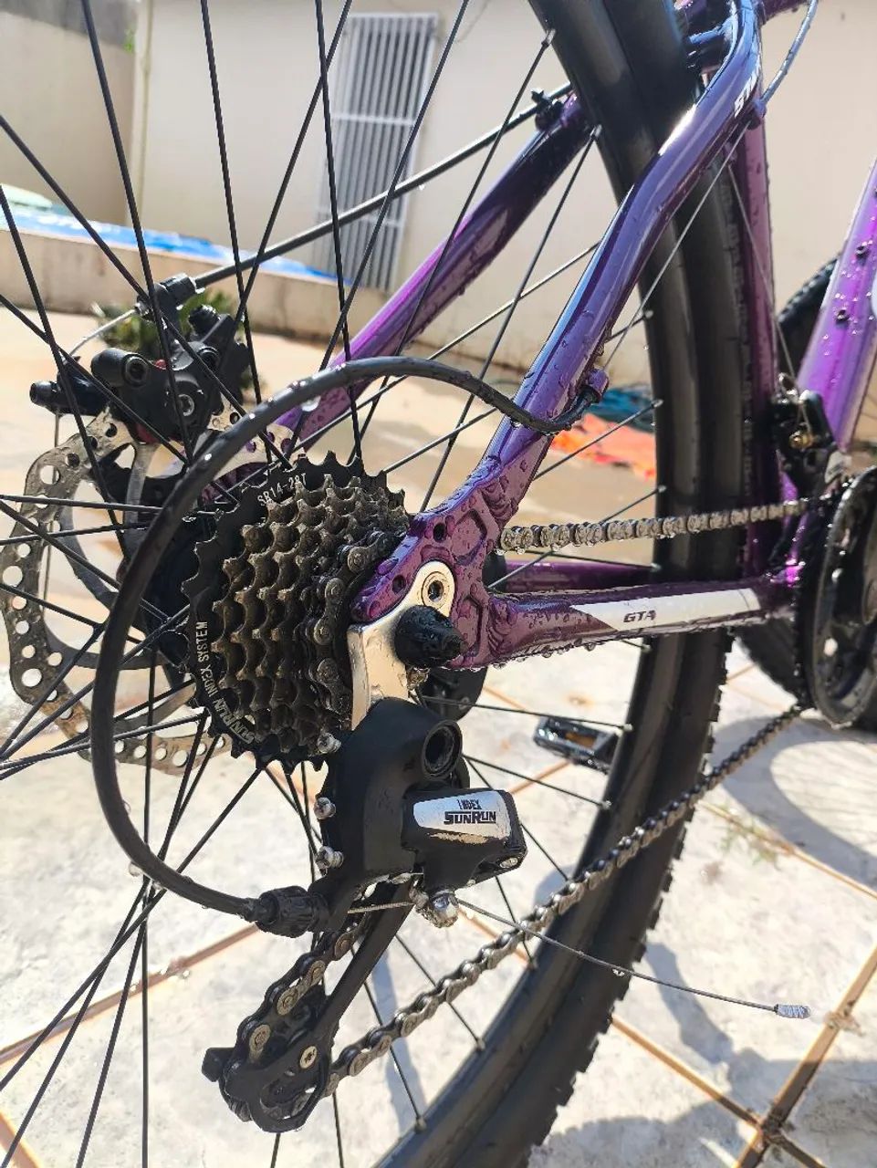 Bicicleta 29, Semi nova - Foto 3