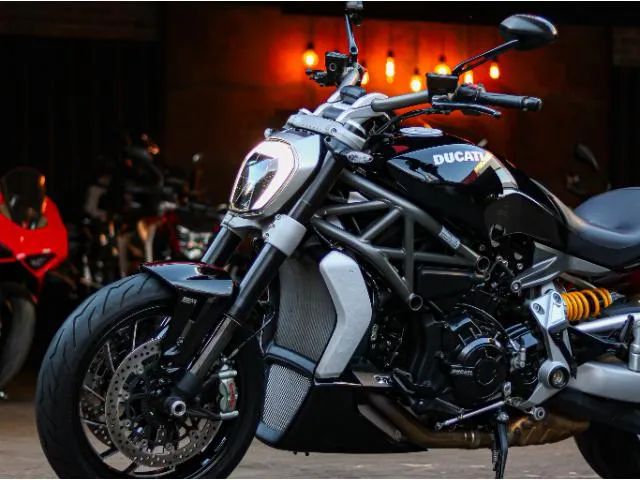 Ducati 998S マニュアル '02 131 スーパーバイク998S DUCATI購入ガイド | バージンドゥカティ