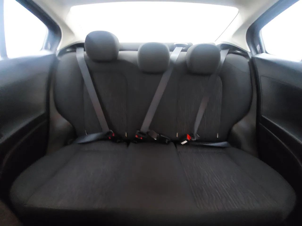 Fiat Cronos DRIVE 1.3 8V Flex, foto 18 de 18