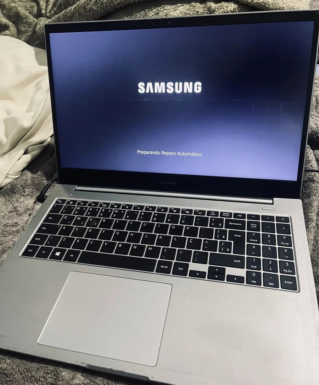 Notebook Samsung Otimo custo benefício 