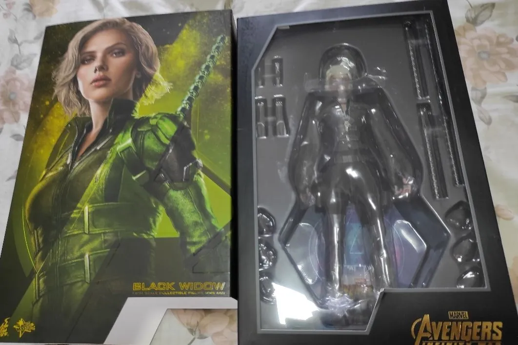 Hot Toys Marvel Disney Figura de Ação Thor - Hot Toys - The Dark