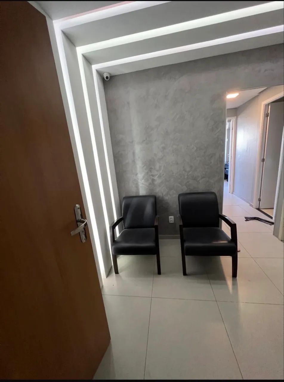 Sala Comercial Mobiliada na Serraria - 41 m² | 2 Vagas | Pronta para Uso