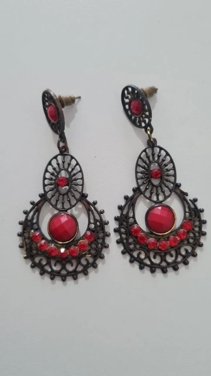 brincos belle bijoux vermelho