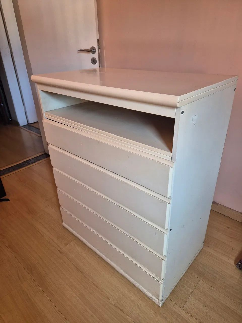 Vendo cômoda com 5 gavetas - Foto 3