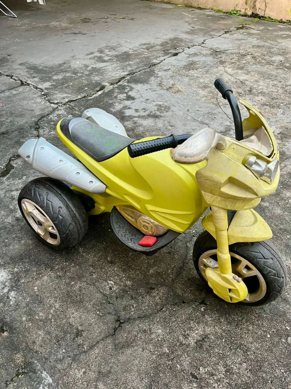 Moto de brinquedo usada - Foto 4