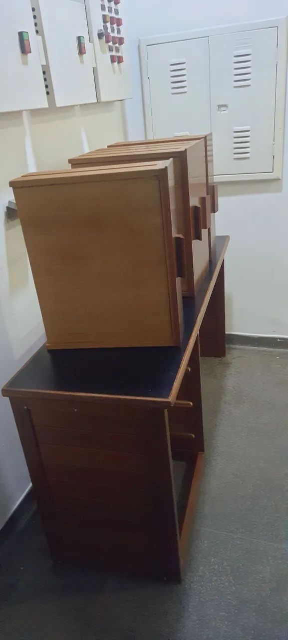 Escrivaninha  - Foto 3