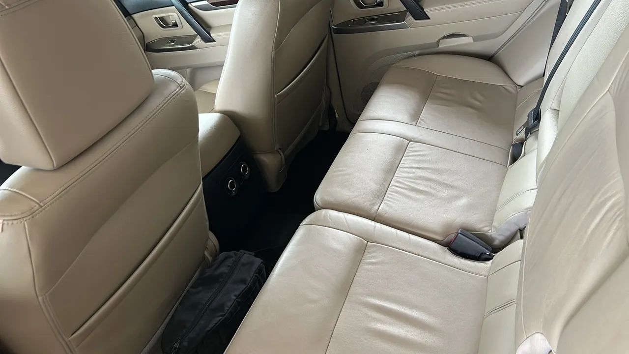 Mitsubishi Pajero 2020