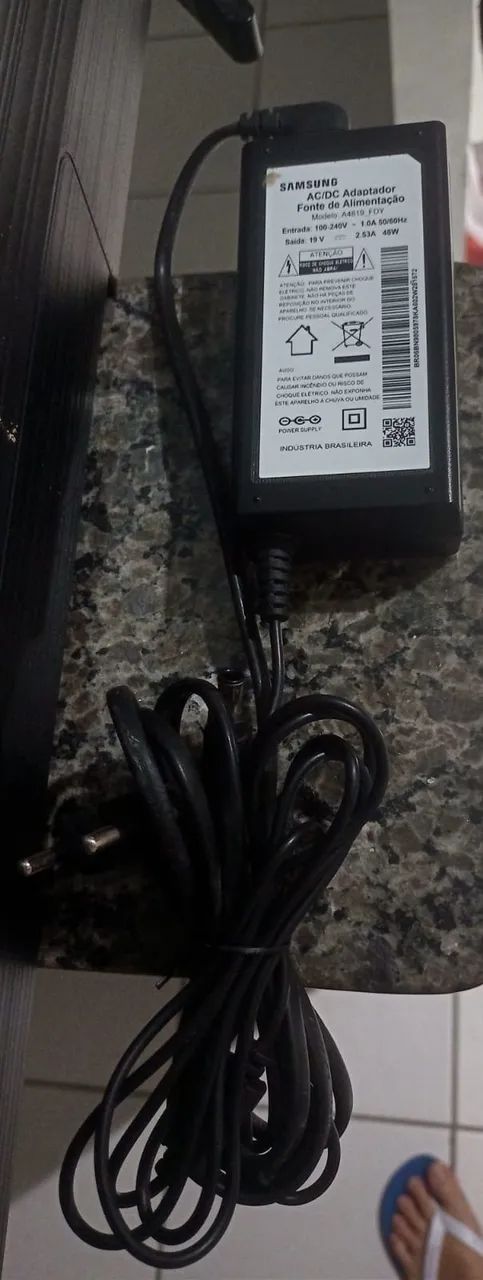 Tv Samsung 32 Polegadas Led com Tela trincada - Foto 4