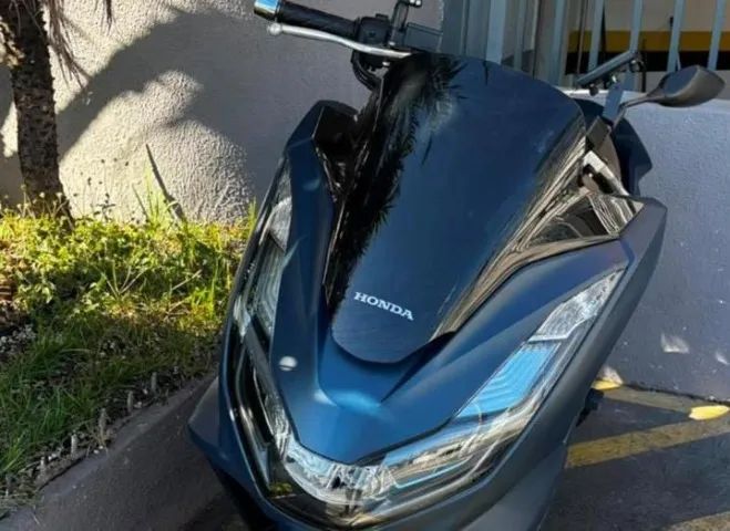 PCX 160 DLX