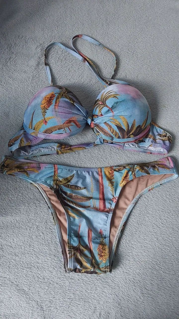 Biquini, Calcinhas e Sutiãs 